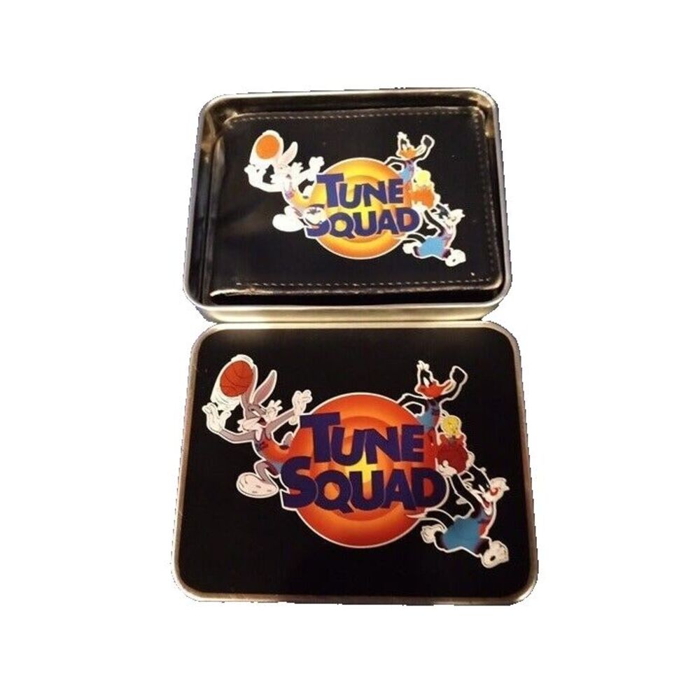Tune Squad Men's Bi Fold‎ Wallet with Tin (2a1)